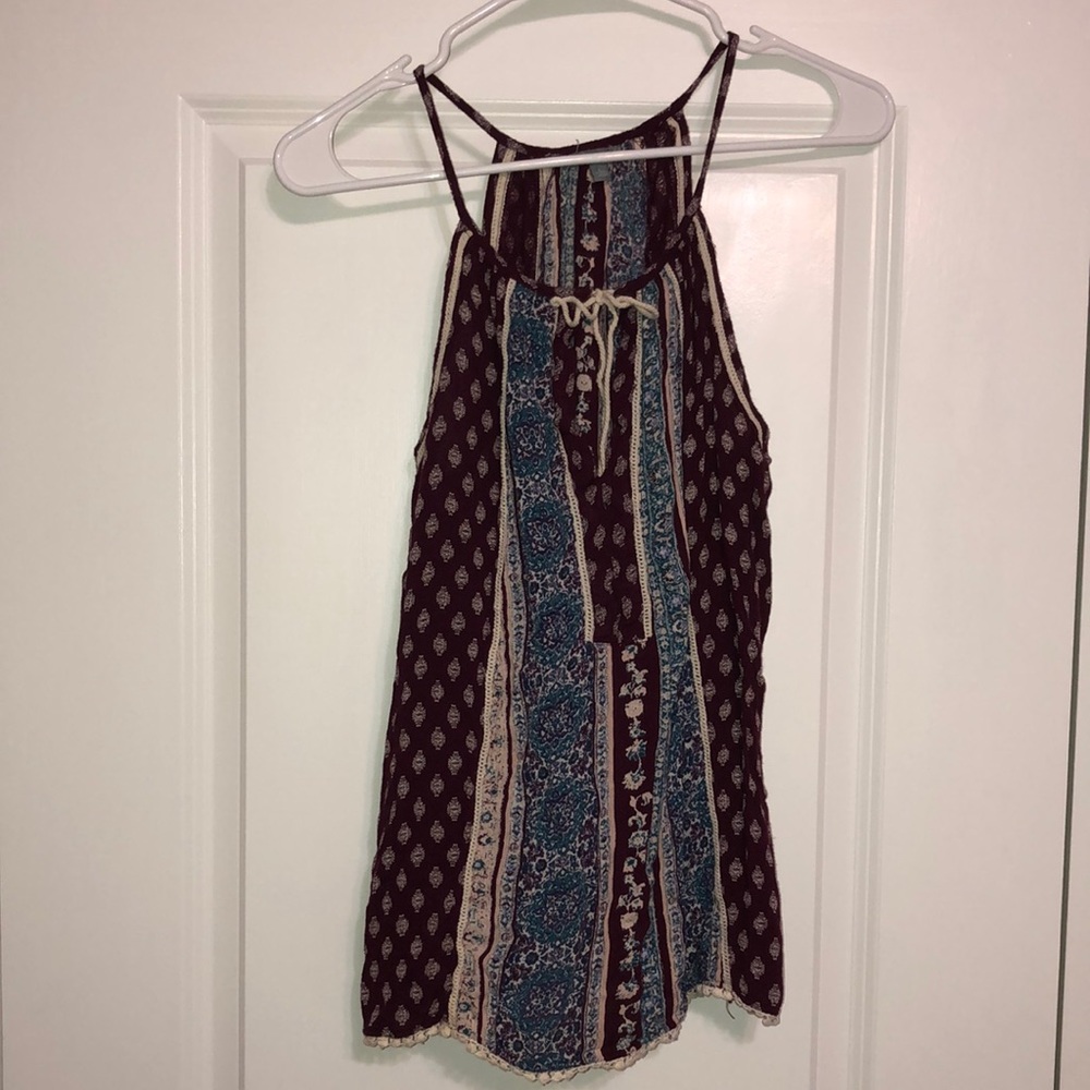 This Charlotte Russe top is a size large.